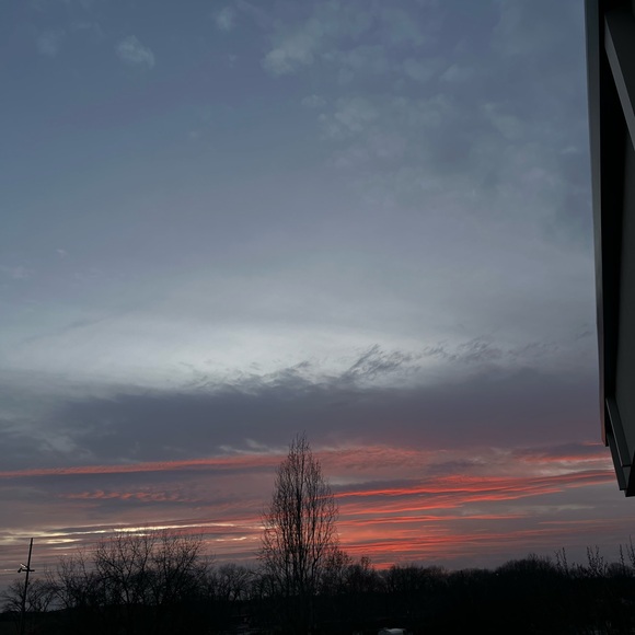 Meet your Posher, Trinity - Picture 1 of 1